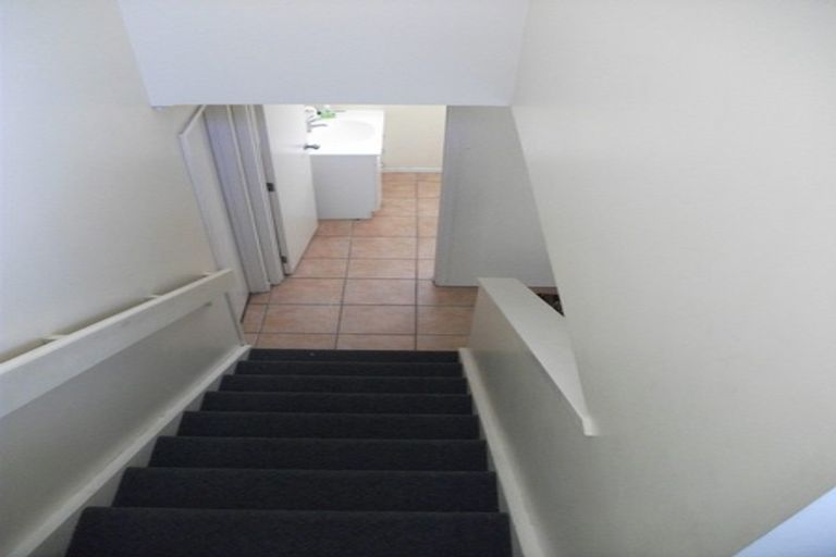 Photo of property in 157 Bradbury Road, Botany Downs, Auckland, 2010