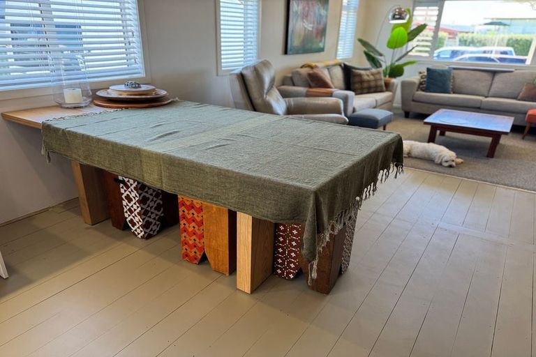 Photo of property in 5 Burness Road, Greenmeadows, Napier, 4112