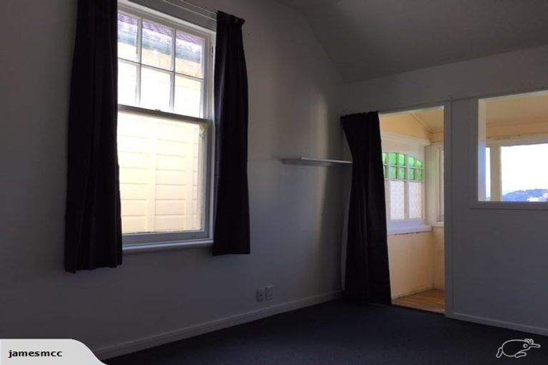 Photo of property in 21 Burnell Avenue, Thorndon, Wellington, 6011