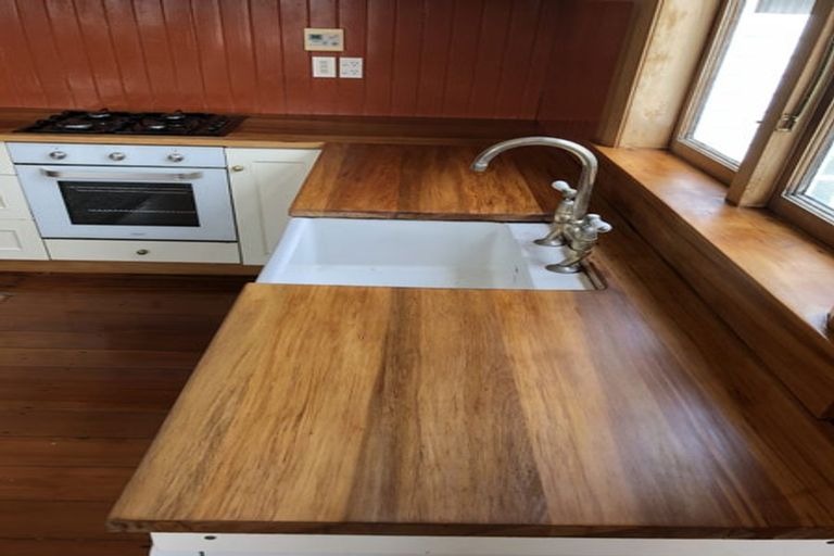 Photo of property in 17 Ironside Road, Johnsonville, Wellington, 6037