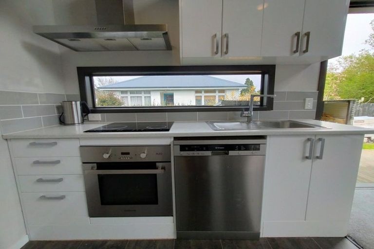 Photo of property in 15 Helena Street, Lumsden, 9730