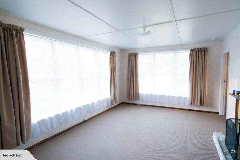 Photo of property in 236 Waddington Drive, Naenae, Lower Hutt, 5011