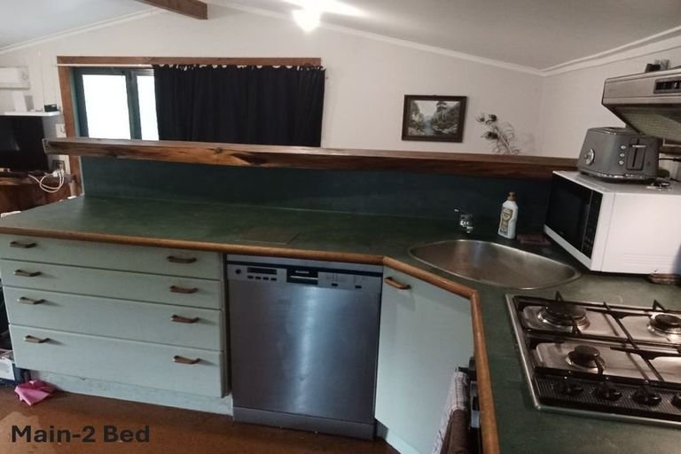 Photo of property in 1812 Kaipara Coast Highway, Kaukapakapa, 0984