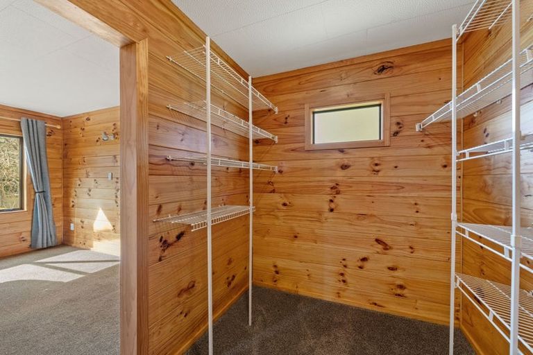 Photo of property in 202 Whangamata Road, Kinloch, Taupo, 3377