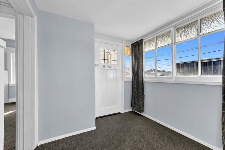 Photo of property in 12 Randolph Street, Woolston, Christchurch, 8062