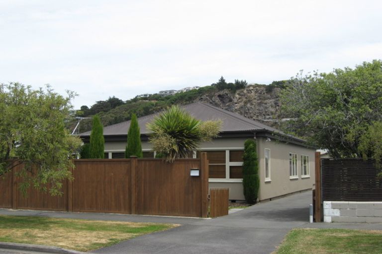 Photo of property in 39 Celia Street, Redcliffs, Christchurch, 8081