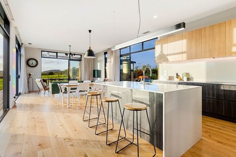 Photo of property in 56 Hull Road, Waitoki, Kaukapakapa, 0871