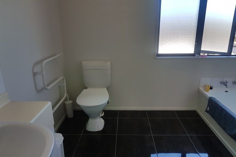 Photo of property in 245a Bealey Avenue, Christchurch Central, Christchurch, 8013