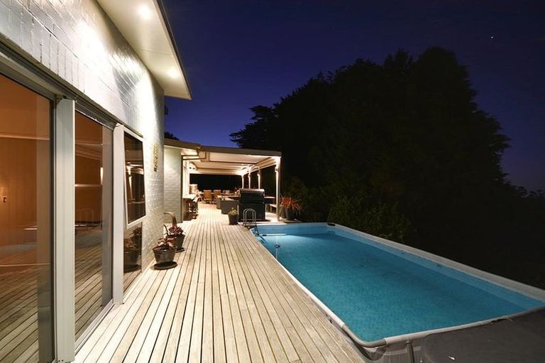 Photo of property in 42a Mcgregor Road, Clevedon, Papakura, 2582