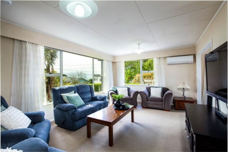 Photo of property in 29 Barrett Street, Westown, New Plymouth, 4310