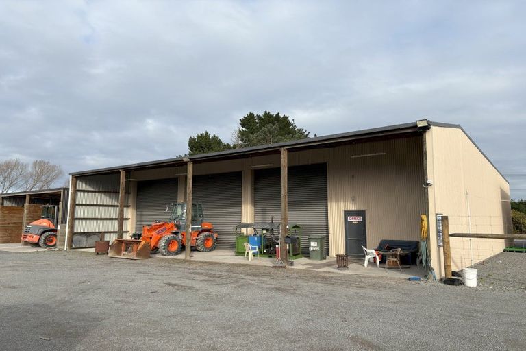 Photo of property in 588 Pound Road, Yaldhurst, Christchurch, 7676