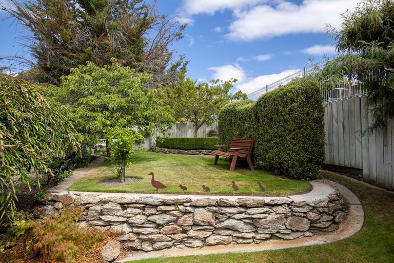 Photo of property in 59 Kamaka Crescent, Bridge Hill, Alexandra, 9320