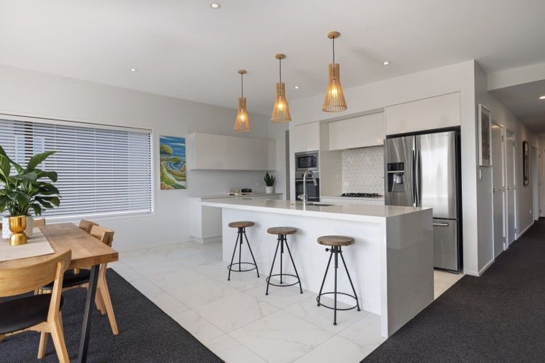 Photo of property in 4 Otira Close, Papamoa Beach, Papamoa, 3118