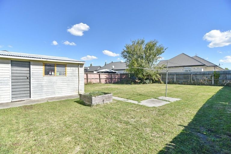 Photo of property in 15 Ivory Street, Rangiora, 7400