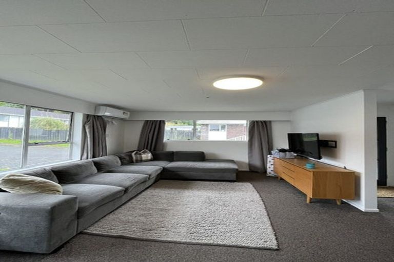 Photo of property in 35b Stockdale Street, Wainuiomata, Lower Hutt, 5014