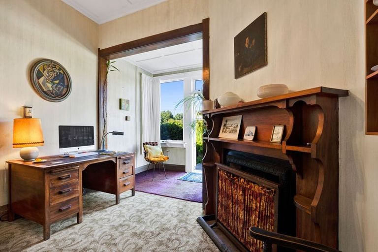 Photo of property in 8 Lincoln Street, Patea, 4520