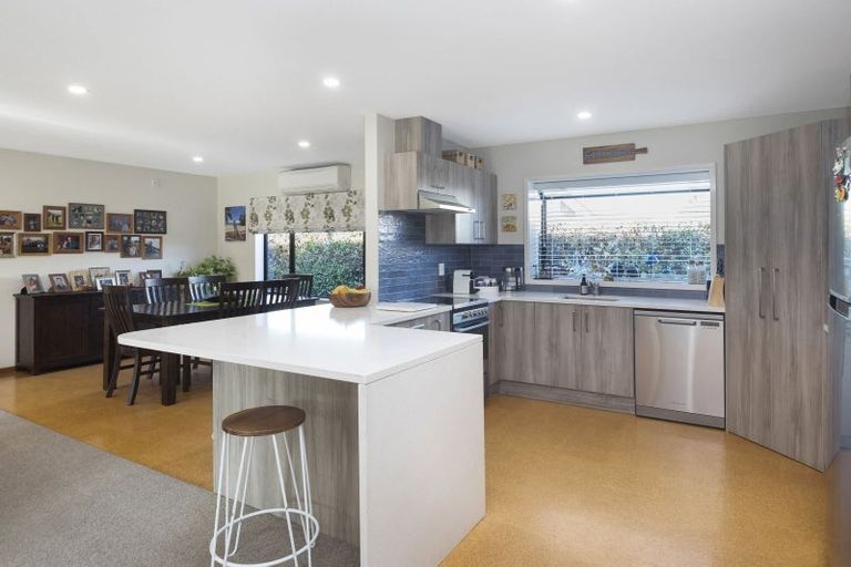 Photo of property in 15 Stanton Place, Woodend, 7610