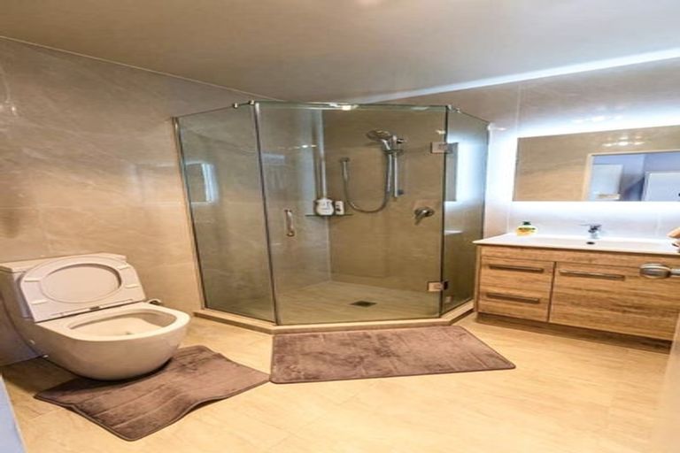 Photo of property in 13 Trossach Place, Wattle Downs, Auckland, 2103