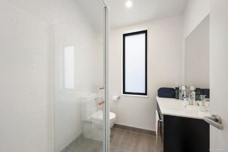 Photo of property in 1a Mamari Street, Rongotai, Wellington, 6022