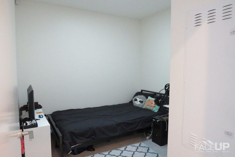 Photo of property in 8/28 Nevill Road, Hobsonville, Auckland, 0616