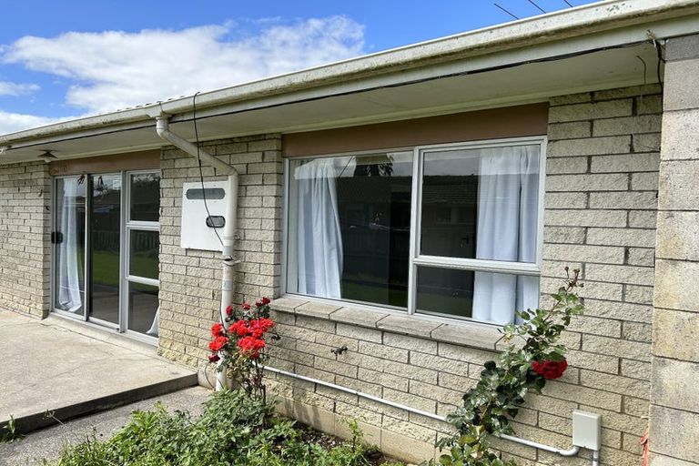 Photo of property in 12 Margaret Road, Papatoetoe, Auckland, 2025