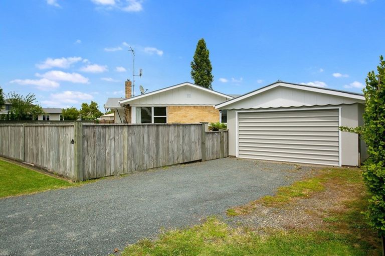 Photo of property in 62 Hall Street, Cambridge, 3434