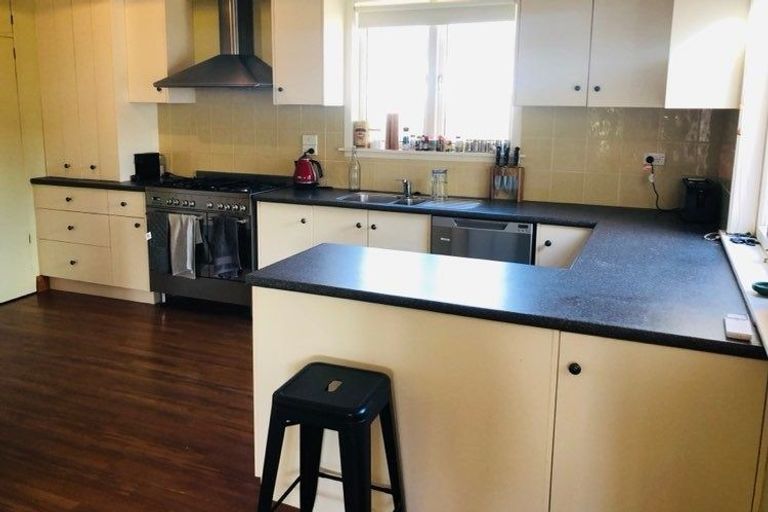 Photo of property in 4a Carlton Avenue, Palmerston North, 4414