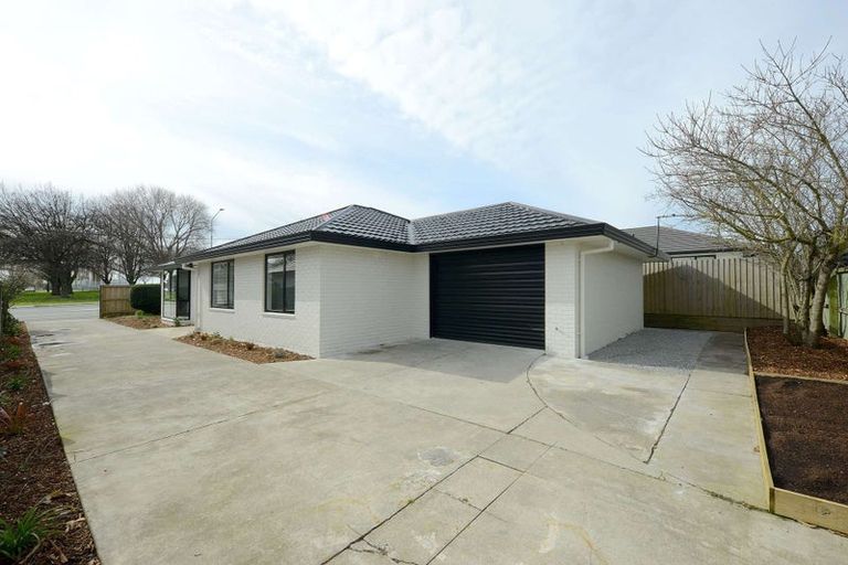 Photo of property in 162 Travis Road, New Brighton, Christchurch, 8083