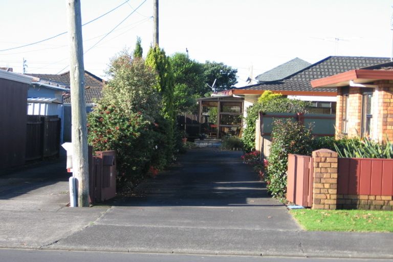 Photo of property in 131b Centreway Road, Orewa, 0931