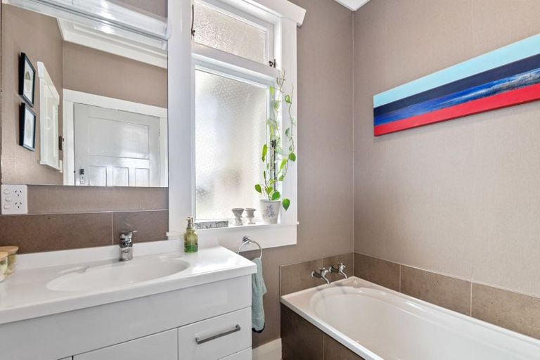 Photo of property in 40 Devon Street, Glenholme, Rotorua, 3010