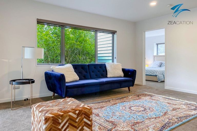 Photo of property in 106 Admirals Court Drive, Greenhithe, Auckland, 0632