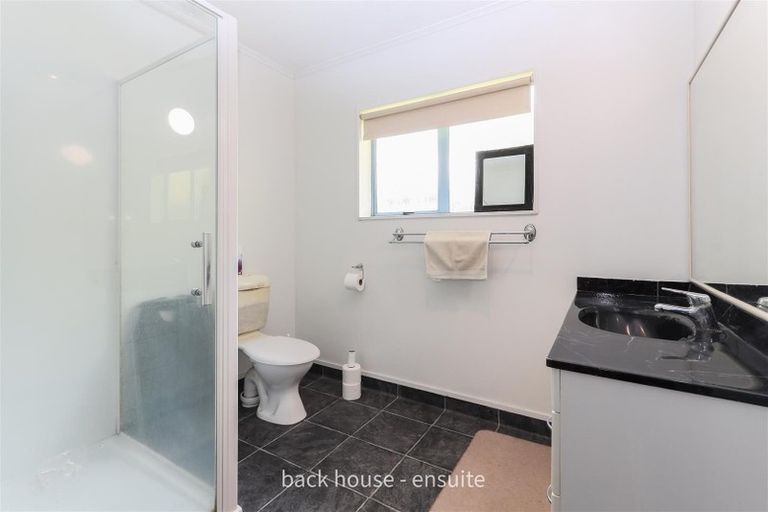 Photo of property in 48 Robinson Avenue, Holdens Bay, Rotorua, 3010