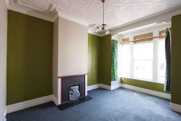 Photo of property in 212 The Terrace, Wellington Central, Wellington, 6011