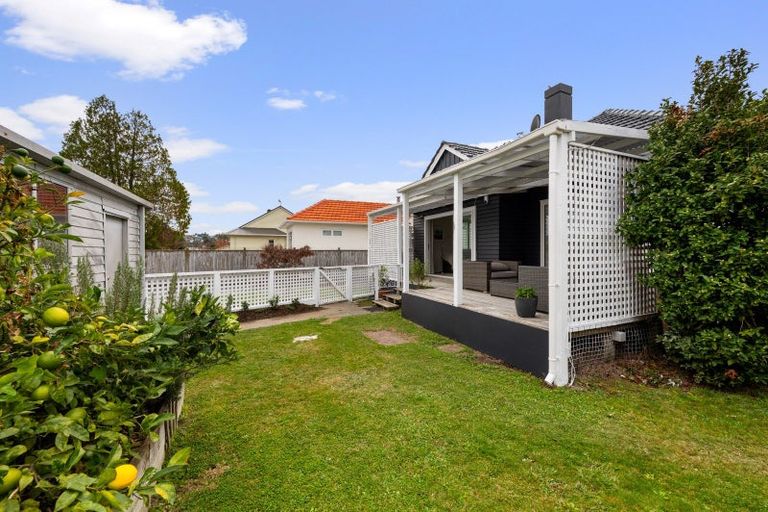 Photo of property in 38 Bedford Road, Marewa, Napier, 4110