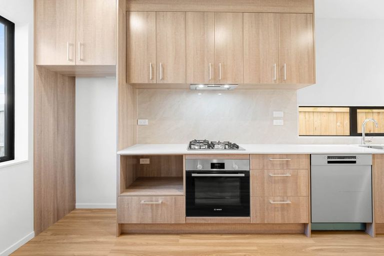 Photo of property in 11 Tetekura Street, Takanini, 2110