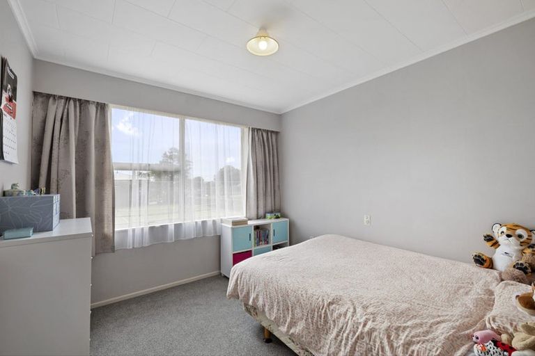 Photo of property in 10a Chilman Street, Strandon, New Plymouth, 4312