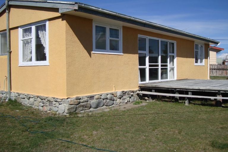 Photo of property in 6 Hopkins Road, Twizel, 7901