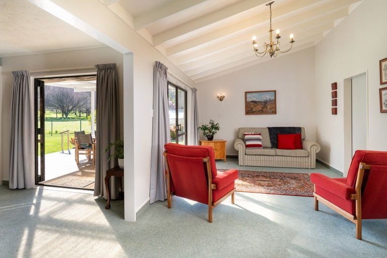 Photo of property in 27 Golding Road, Taradale, Napier, 4112