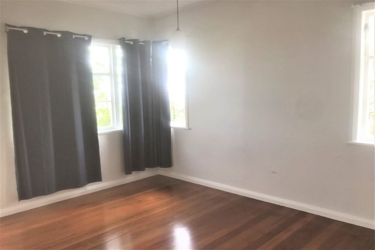 Photo of property in 494 Mount Albert Road, Mount Roskill, Auckland, 1042