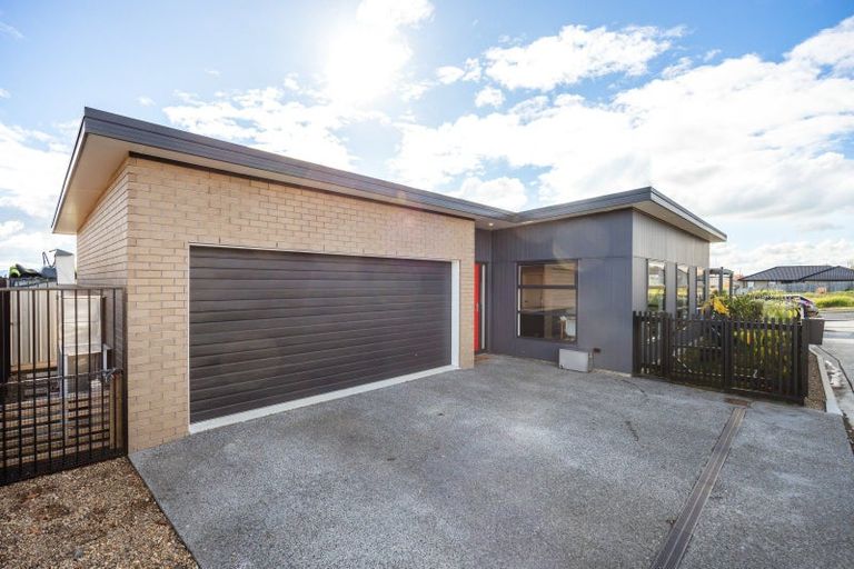 Photo of property in 6/3 North Ridge Drive, Rototuna North, Hamilton, 3281