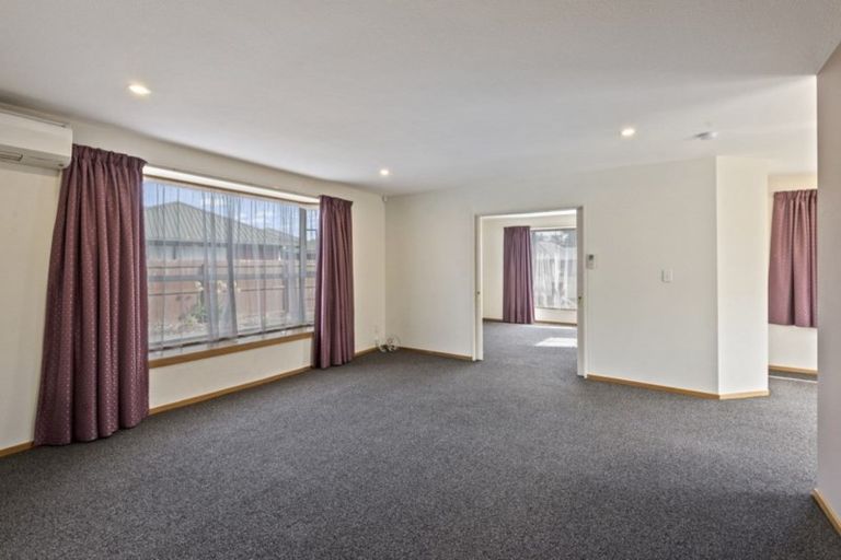 Photo of property in 9 Wendon Mews, Belfast, Christchurch, 8051