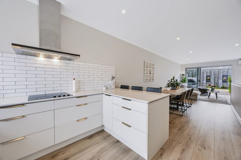 Photo of property in 35 Roundel Crescent, Whenuapai, Auckland, 0618