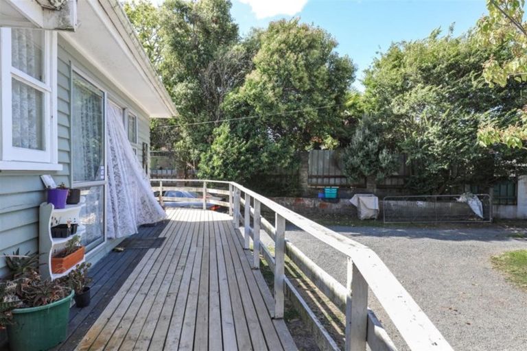 Photo of property in 30 Riverview Road, Kerikeri, 0230