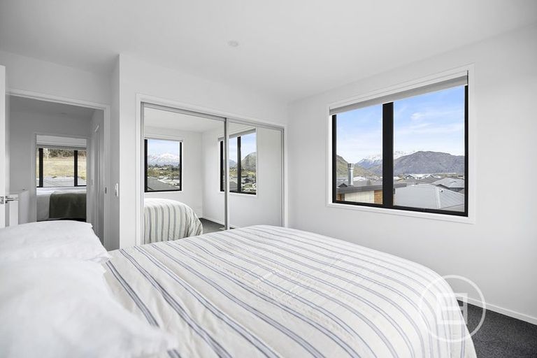 Photo of property in 12 Violet Way, Lower Shotover, Queenstown, 9304