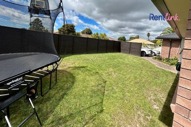 Photo of property in 2 Grevillea Place, Mount Maunganui, 3116