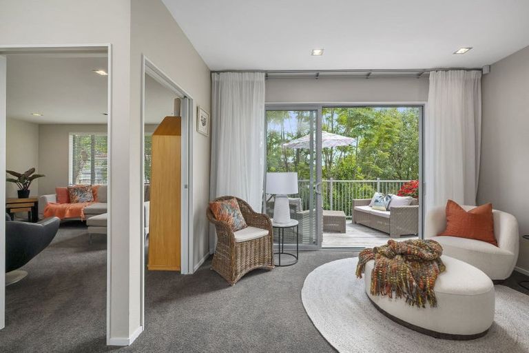 Photo of property in Gulf View Estate, 539a East Coast Road, Browns Bay, Auckland, 0630