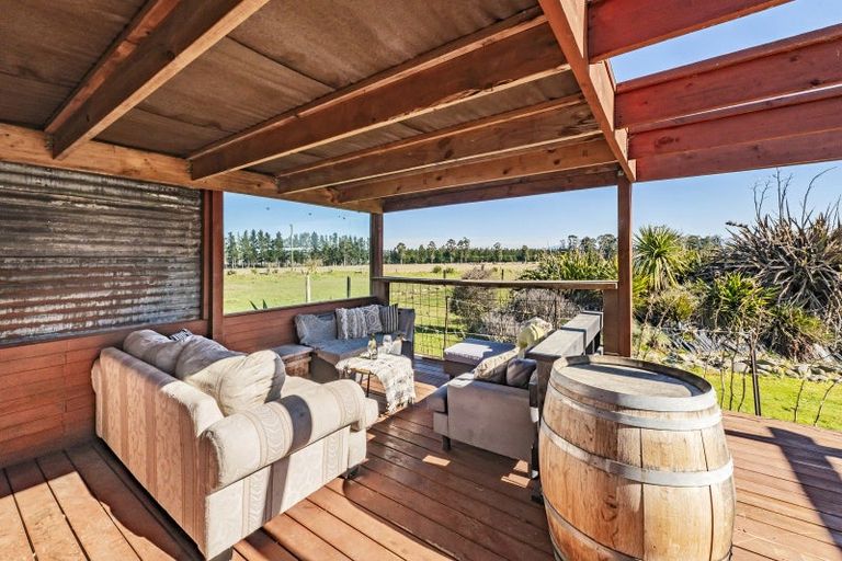 Photo of property in 74 Foothills Road, Okuku, Rangiora, 7473