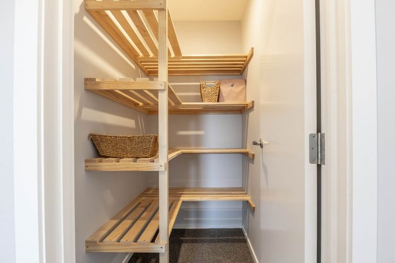 Photo of property in 114 Severn Street, Clifton, Invercargill, 9812