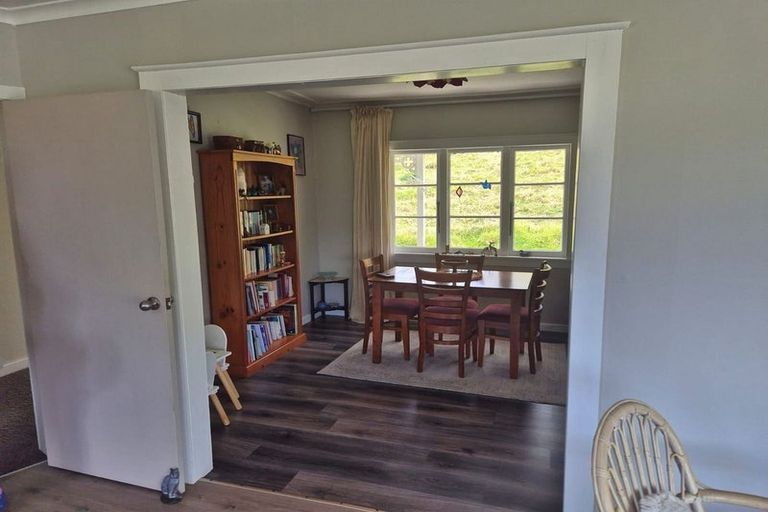Photo of property in 137 Griffin Road, Maungaturoto, 0583