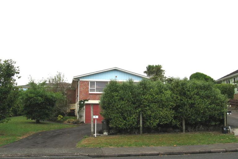 Photo of property in 11 Waitaki Street, Henderson, Auckland, 0612